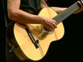 Reinhard Mey: Sei wachsam (live) . Album : „Leuchtfeuer“ (1996)