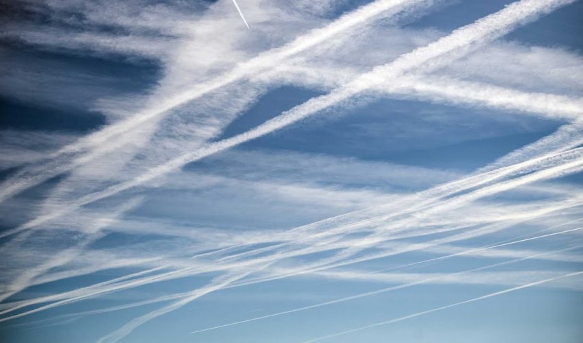 Piloten und Wissenschaftler sprechen über Chemtrails! Wer steckt dahinter?