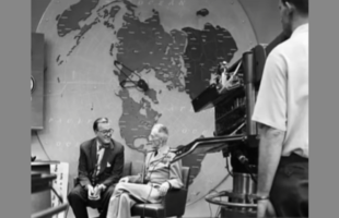 Entdecken Sie die erstaunlichen Berichte über die flache Erde aus 1955