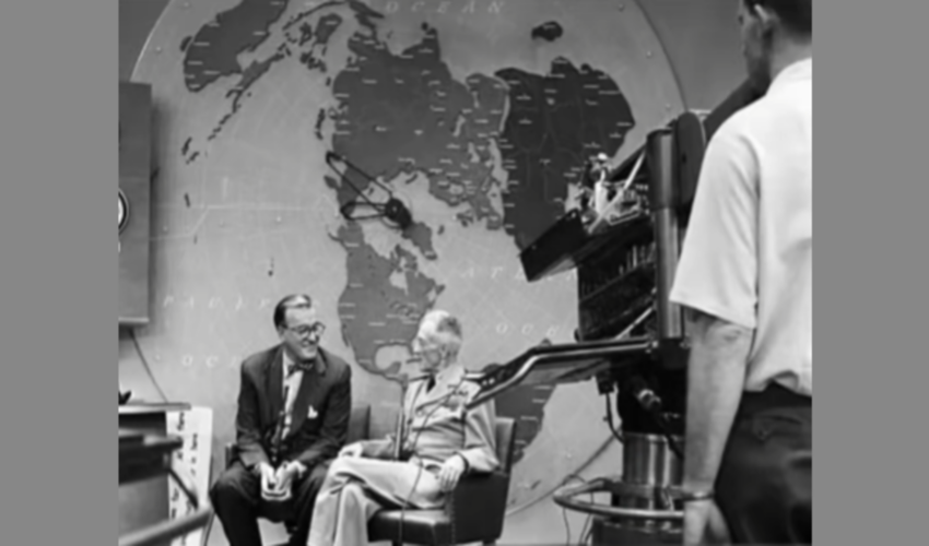 Entdecken Sie die erstaunlichen Berichte über die flache Erde aus 1955