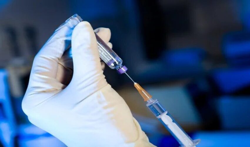 Shedding-Schock: Ungeimpfte erkranken nach Kontakt mit Geimpften – Ärzte warnen vor Spike-Übertragung